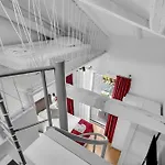 Beachfront Deluxe ماكارسكا