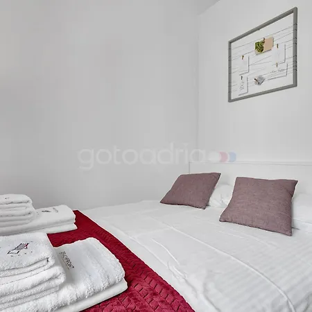 B&B Beachfront Deluxe 4*