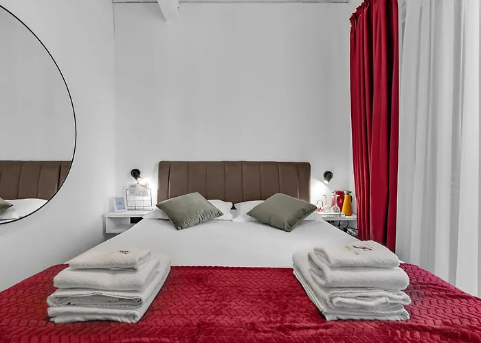 Beachfront Deluxe 4* Μακάρσκα