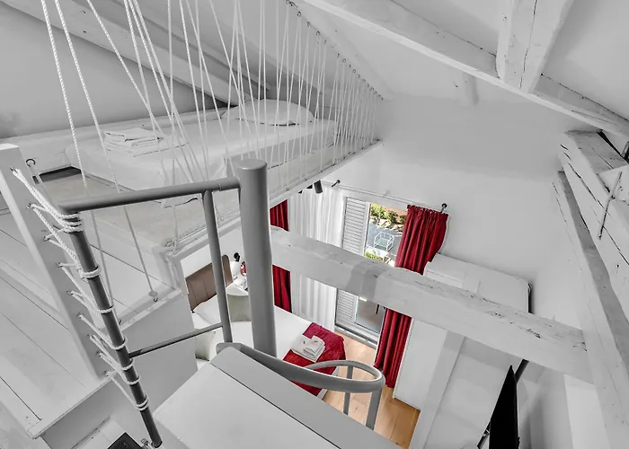 Beachfront Deluxe Μακάρσκα