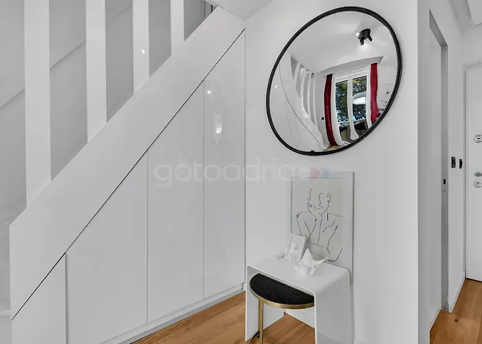 Bed and Breakfast Beachfront Deluxe 4*