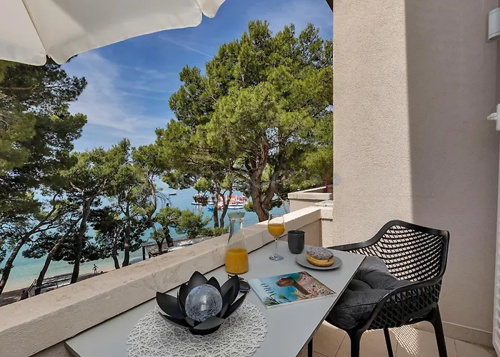 Beachfront Deluxe Panzió