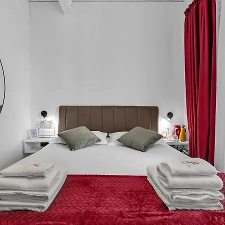 Beachfront Deluxe 4* Makarska